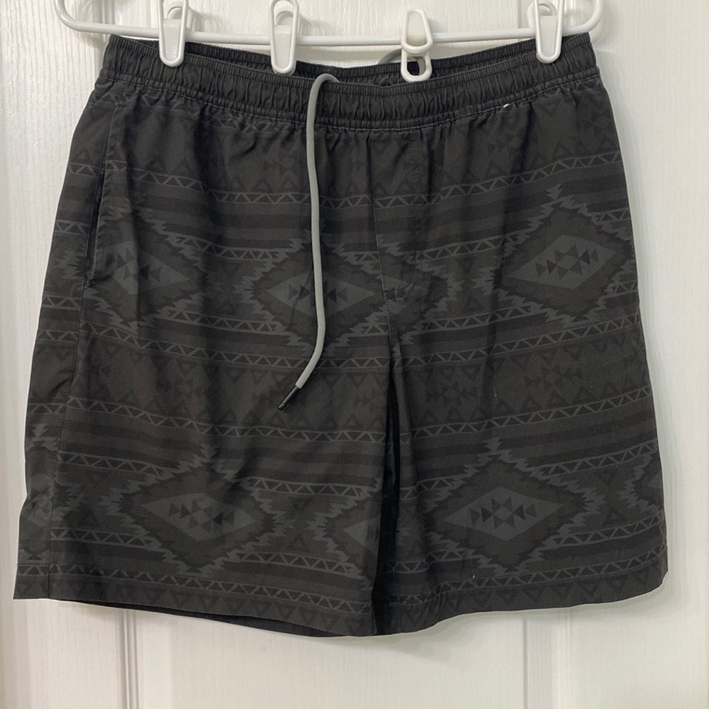 Chubbies Grey Aztec with neon aztec inner. Mens large